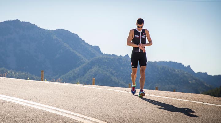 http://www.fitnesspulse.gr/lib_photos/lifestyle/products/2014_10_01_Garmin920/080514_FIT_26331.jpg